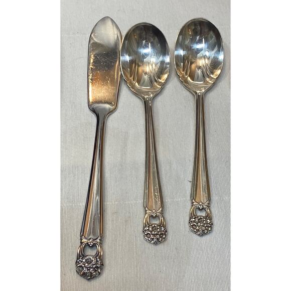 1847 Rogers Bros Silver Plate ETERNALLY YOURS Silverware Set 82 Pieces w Case - Picture 6 of 14